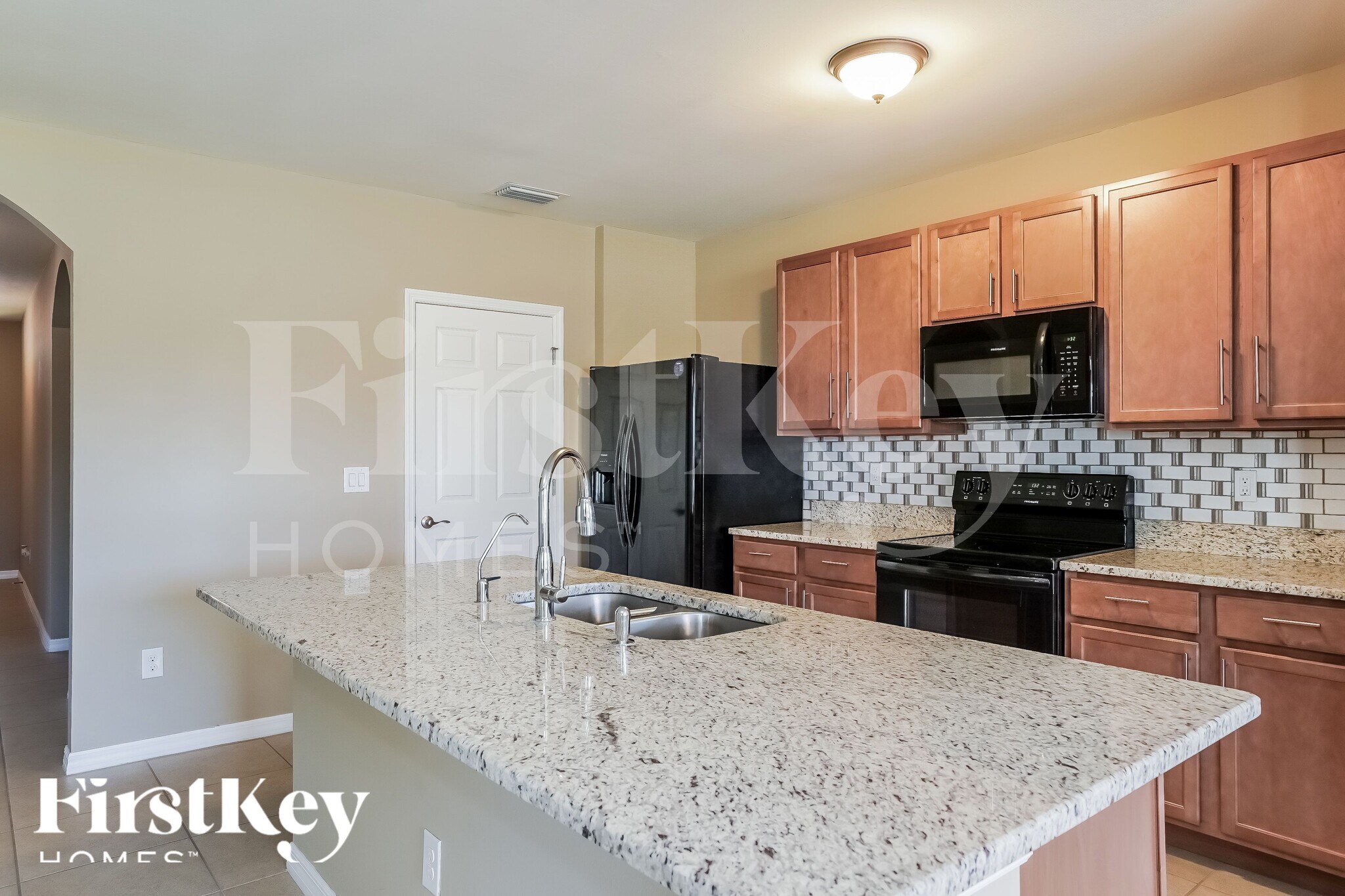 Building Photo - 1110 NW 24th Pl