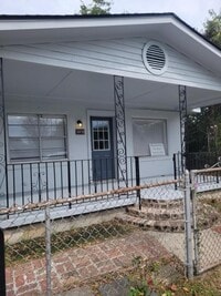Building Photo - 2218 Odessa St