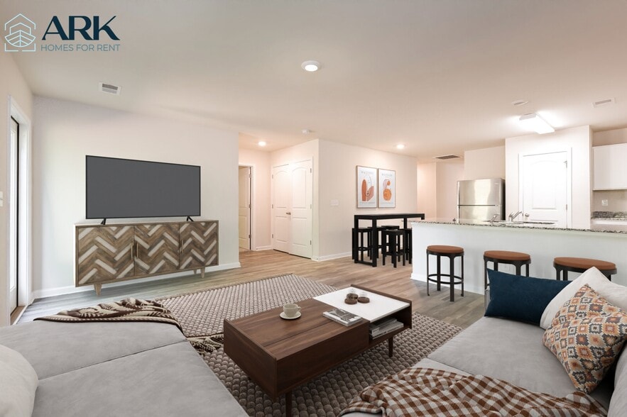 Building Photo - 161 Queens Cir