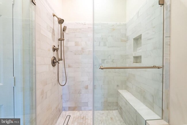 Building Photo - 3110 9th Rd N