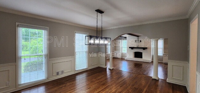 Building Photo - 40 Pheasant Dr SE