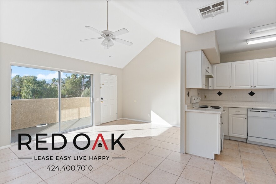 Primary Photo - 32450 Candlewood Dr