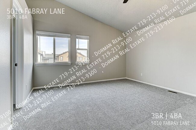 Building Photo - 5010 Fabray Ln