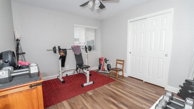 Building Photo - 3236 Arroyo Bluff Ln