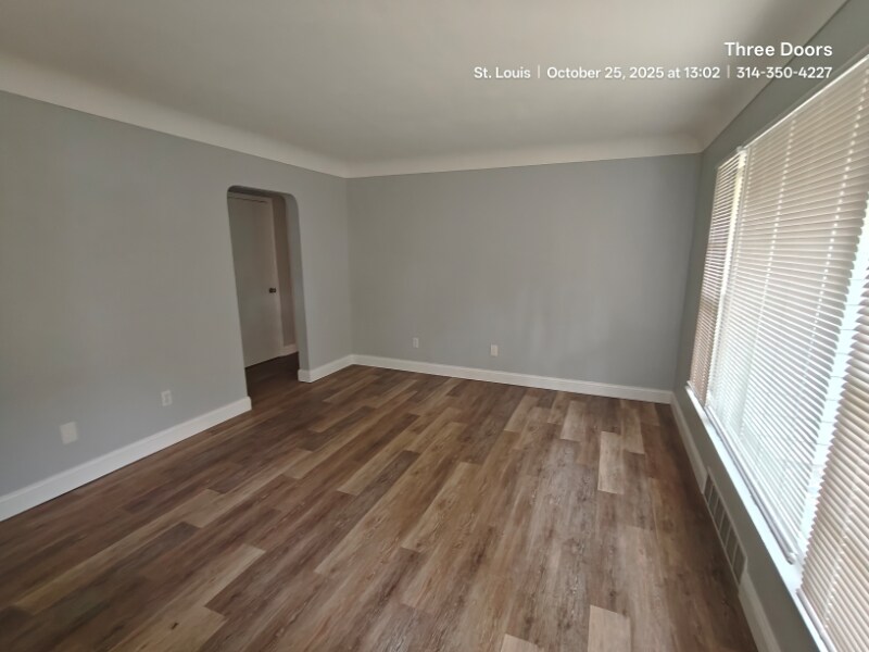 Building Photo - 1737 Parker Rd