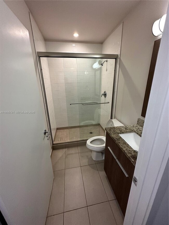 Building Photo - 12109 NE 5th Ave