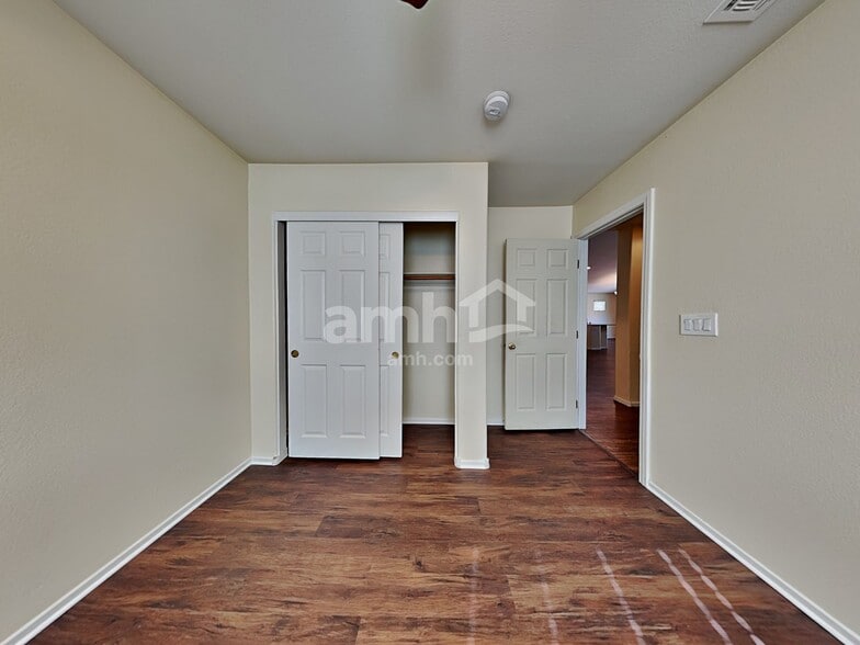 Building Photo - 5828 Michael Dean St