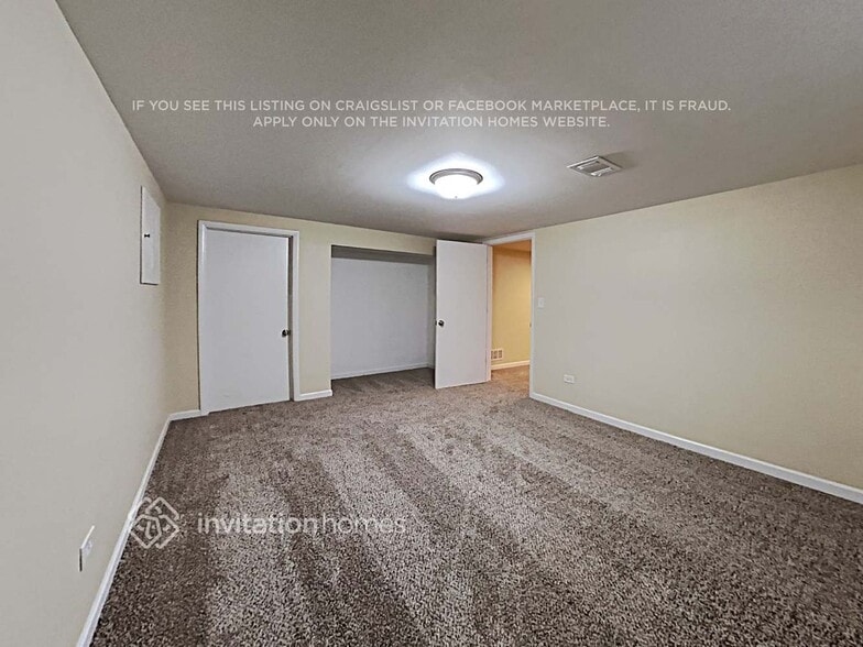 Building Photo - 557 Sumac Rd