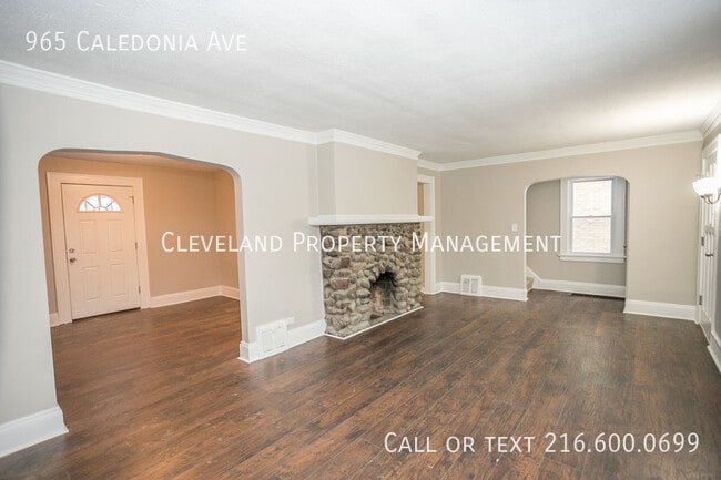 Building Photo - 965 Caledonia Ave