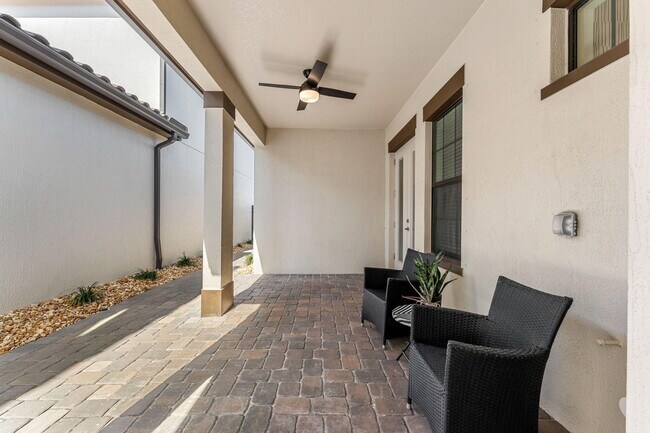 Building Photo - 8130 Allure Dr