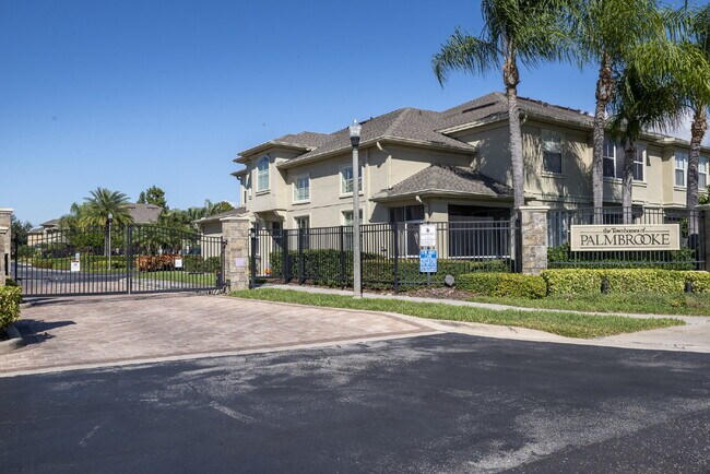 Building Photo - Pinellas Park, Gated Townhome Community 3/...