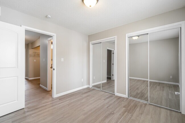 Building Photo - 1241 33rd St