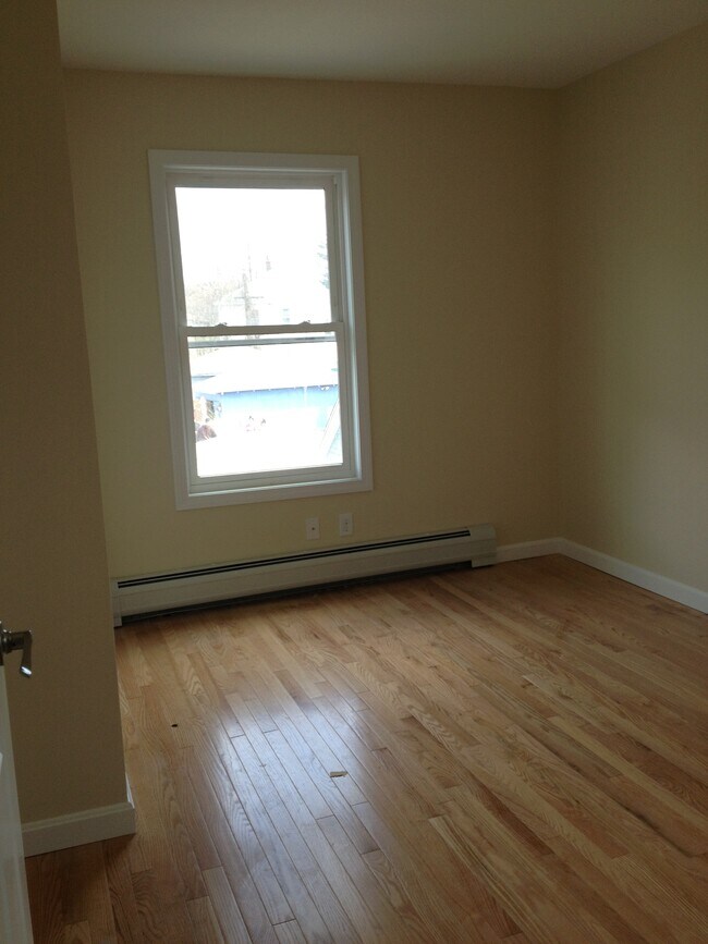 Building Photo - 21 Nassau St