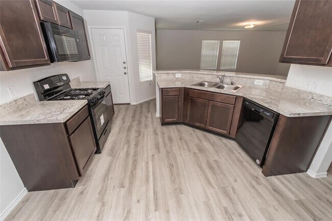Building Photo - 25238 Sanitas Valley Dr