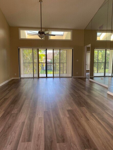Building Photo - 7908 Seville Pl