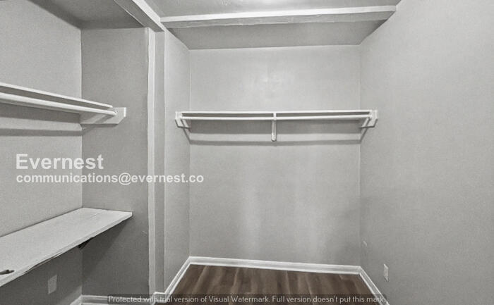 Building Photo - 14142 Burke Forest Dr