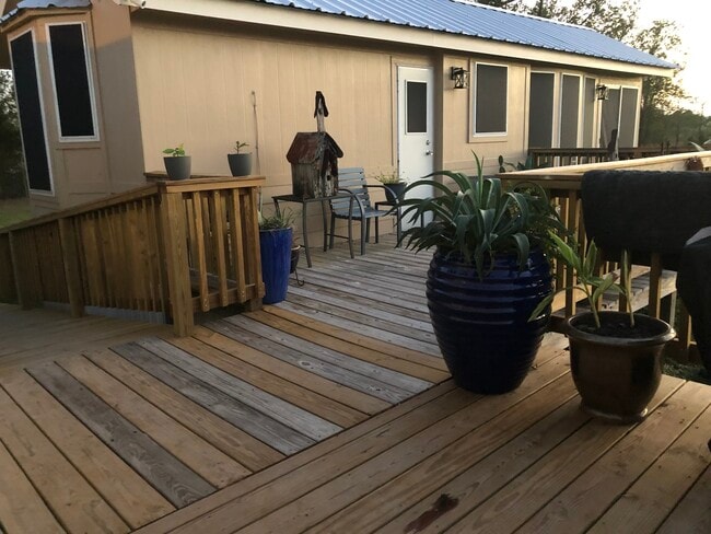 Building Photo - 26 Obannon Dr
