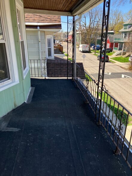 Building Photo - 31 Norman Ave