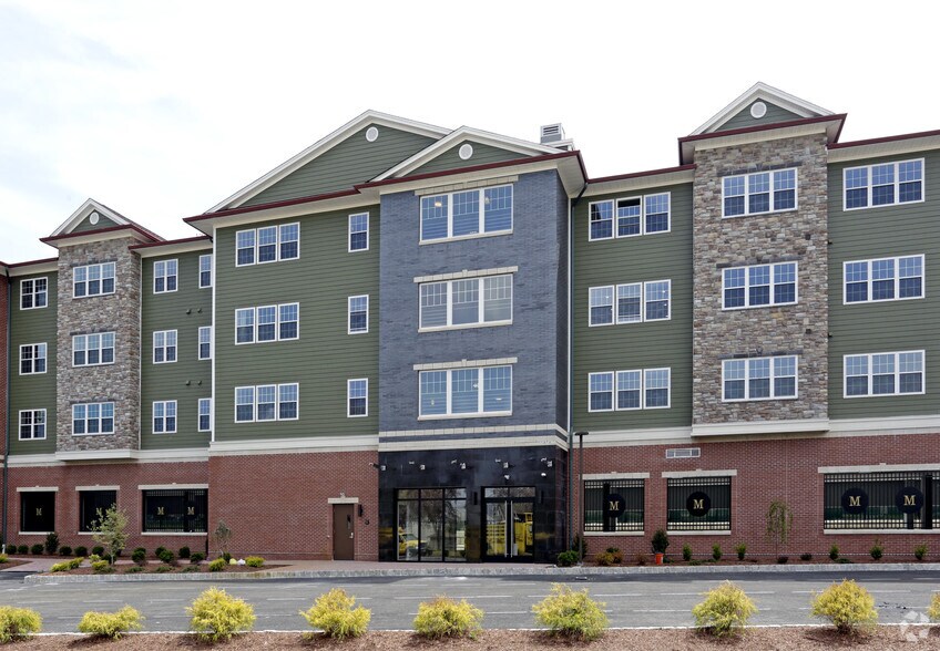 PARKVIEW LUXURY APARTMENTS 259 Paterson Ave Wallington NJ 07057