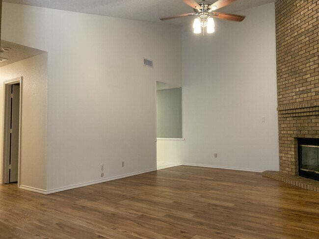 Living Room - 339 Dogwood Dr