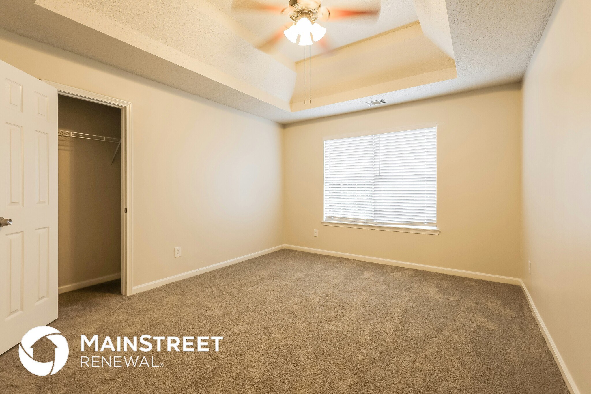 Building Photo - 1562 Gunstock Ct