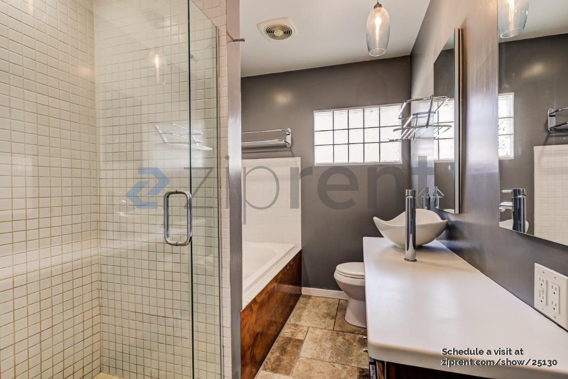 Building Photo - 4113 Cll San Antonio