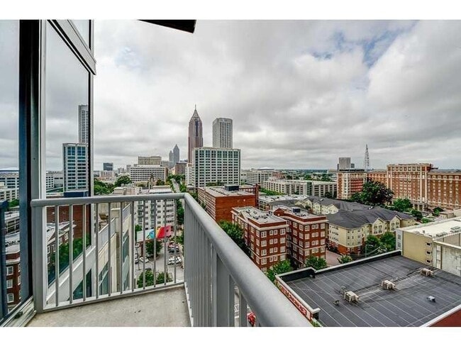 Building Photo - 855 W Peachtree St NE