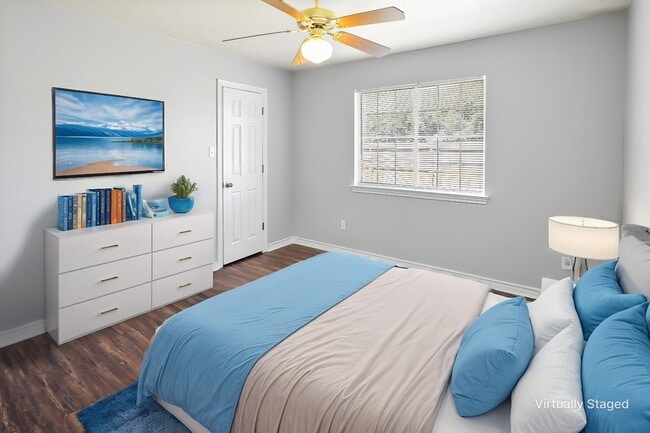 Building Photo - 2032 Legacy Ln