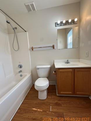 Building Photo - Charming 2 Bedroom Duplex in Richlands