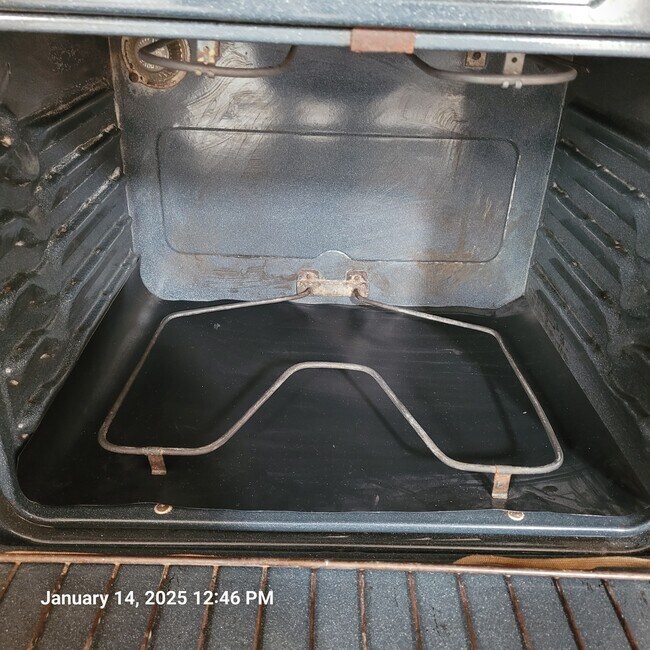 Building Photo - 1911 Ricouard Rd