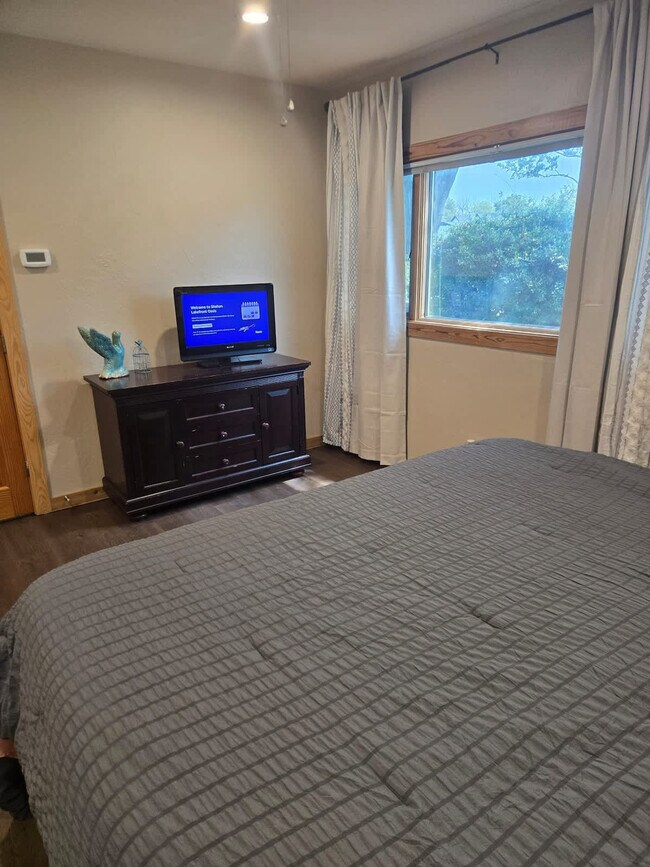 Building Photo - 1207 Shahan Prairie Rd