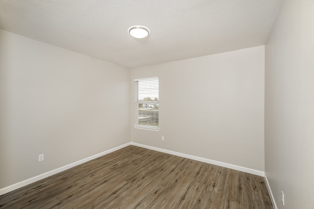 Building Photo - 208 Rinehardt St