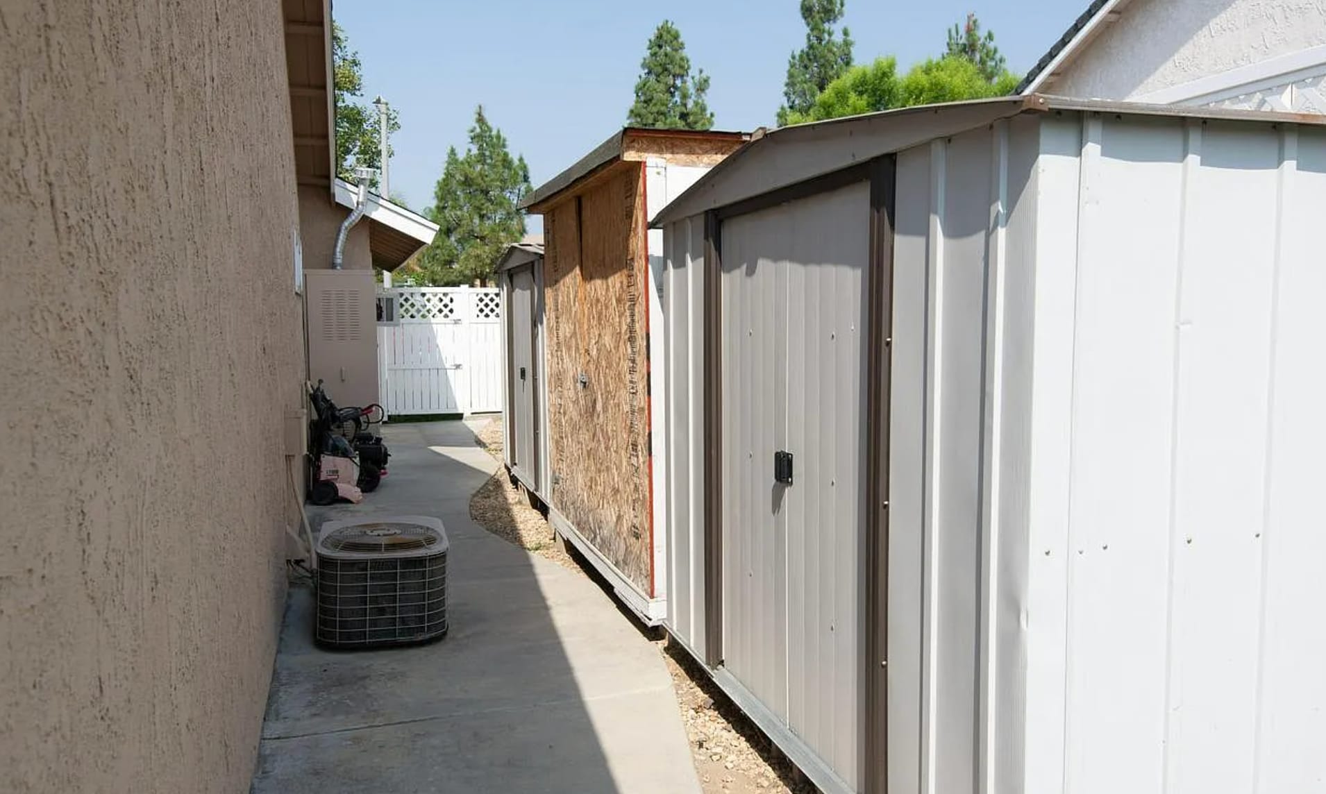 Building Photo - 6651 Morocco St