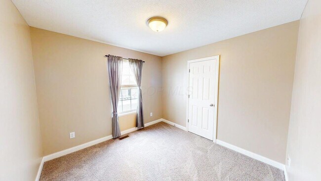 Building Photo - 5876 Myrick Rd