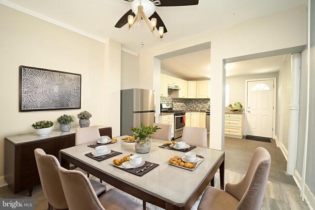 Building Photo - 1847 E Harold St