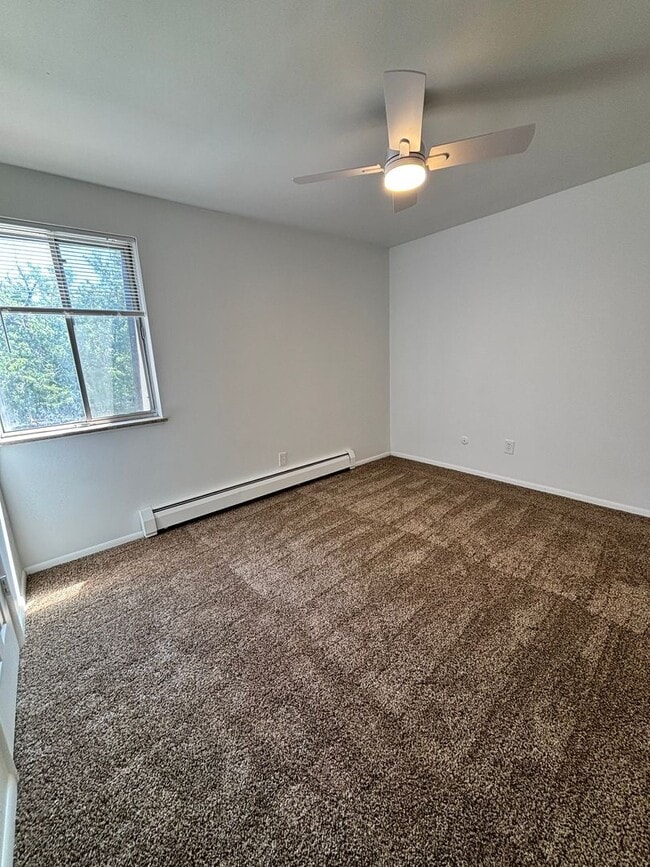 Building Photo - 5946 W 41st Ave