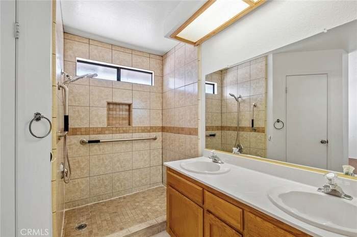Building Photo - 8643 Panorama Ln