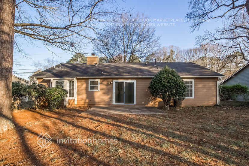 Building Photo - 1160 Park Creek Cir