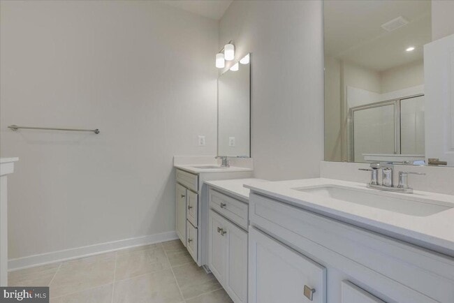 Building Photo - 9287 Tanfield Dr