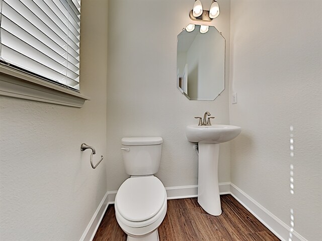 Building Photo - 158 Opal Way