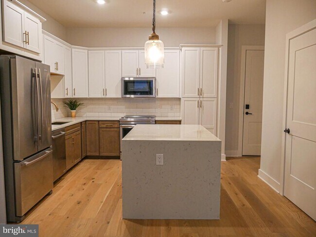 Building Photo - 44691 Wellfleet Dr