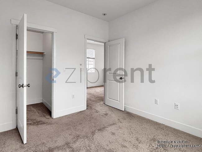 Building Photo - 226 Tuso Ranch Rd