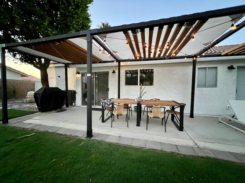 Building Photo - 68245 Empalmo Rd