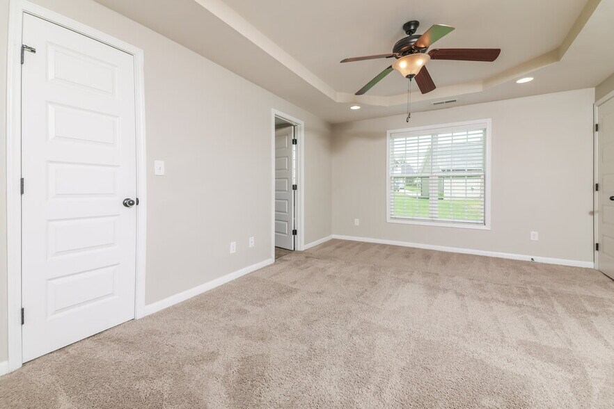 Building Photo - 109 W Webber Ln
