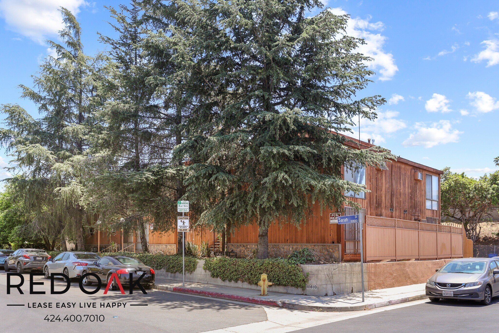 Building Photo - 10810 Sarah St