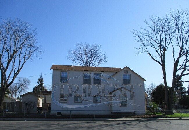 Building Photo - 830 Wilkie Way