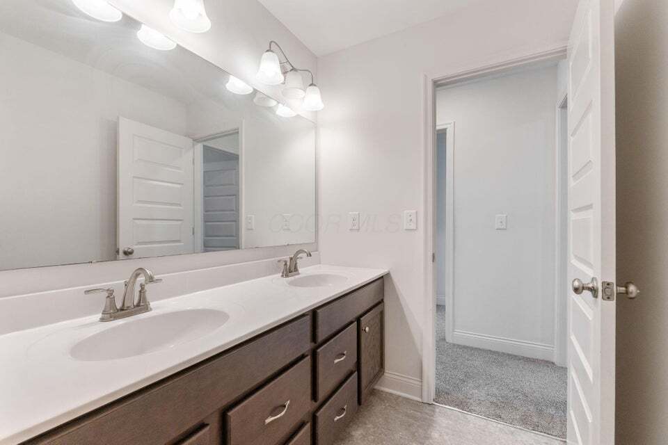 Building Photo - 3622 Switchgrass Ct