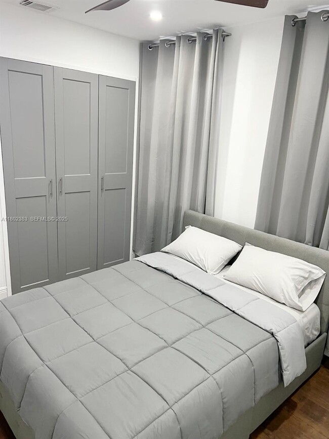 Building Photo - 20124 SW 129th Pl