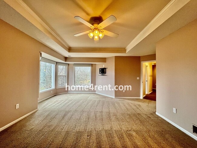 Building Photo - Beautiful Four Bedroom Home in Blue Valley...