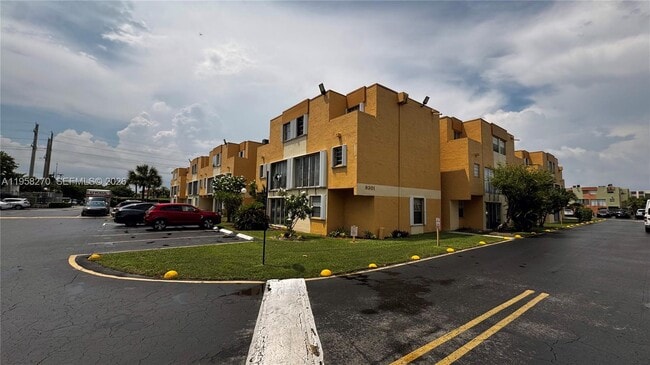 Building Photo - 9301 SW 4th St